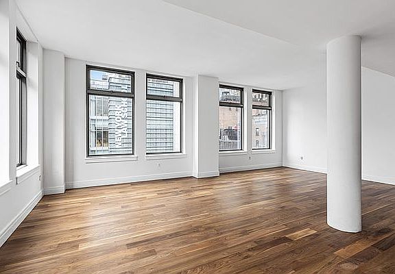 5th image of 34 Leonard St #4F