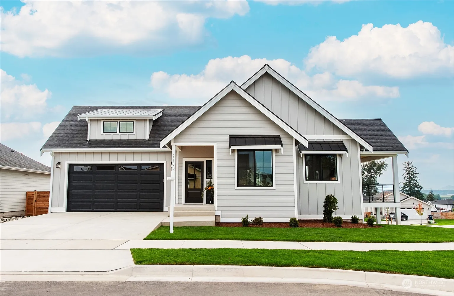 2185 Lagerwey Circle photo 1