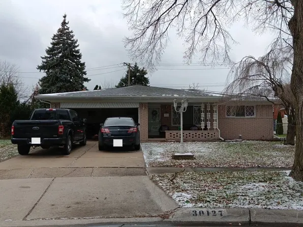 30127 Austin Dr, Warren, MI 48092
