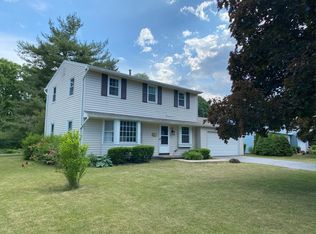 30 Dartford Rd, Rochester, NY 14618