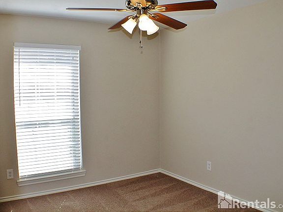 5th image of 12607 Summer Hill Dr
