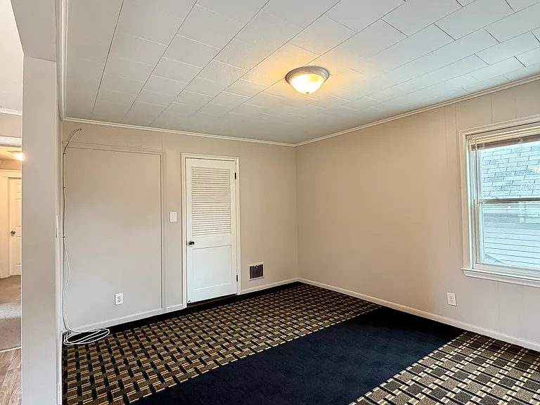 82 Poplar St #2 — Photo 4