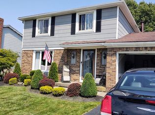 4573 Drayton Pkwy, Hamburg, NY 14075