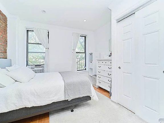 5th image of 104 E 7th St APT 8