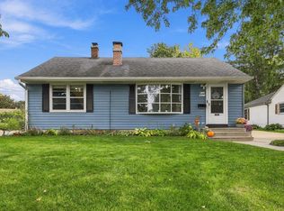W166N8570 Theodore Ave, Menomonee Falls, WI 53051