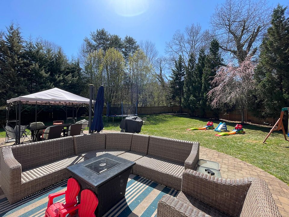 2nd image of 8708 Celtic Ln