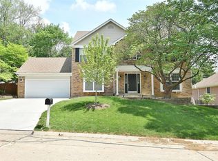 132 Foxtail Dr, Saint Charles, MO 63303