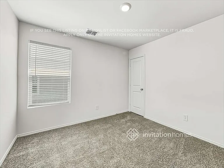 3218 Crestone Dr — Photo 14