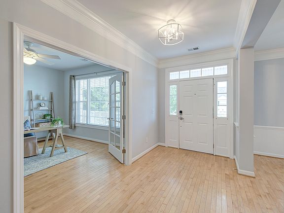 4th image of 2660 Magnolia Woods Dr