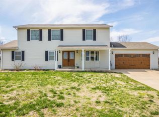 608 Hickory Dale Dr, Saint Charles, MO