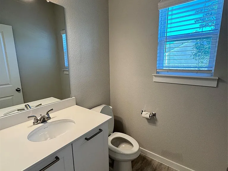 2354 Freshwater Ln — Photo 21