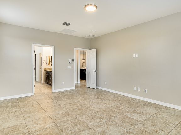4th image of 10021 W Via Montoya Dr