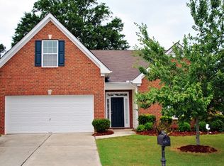 33 Horseshoe Ln, Hiram, GA 30141