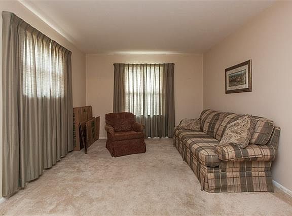 2nd image of 3008 Pritchett Dr