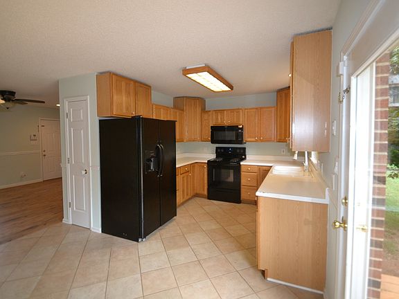 5th image of 2550 Ashford Dr