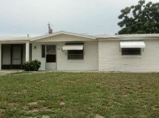 5009 Malus Dr, New Port Richey, FL 34652