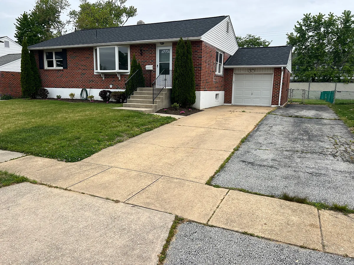 Building Photo - 1138 Powderhorn Dr