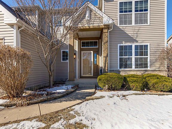 2nd image of 1114 Waverly Dr