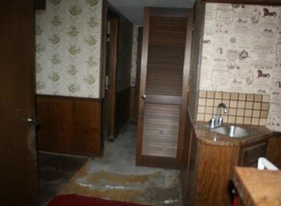 4th image of 11700 W 60th Pl