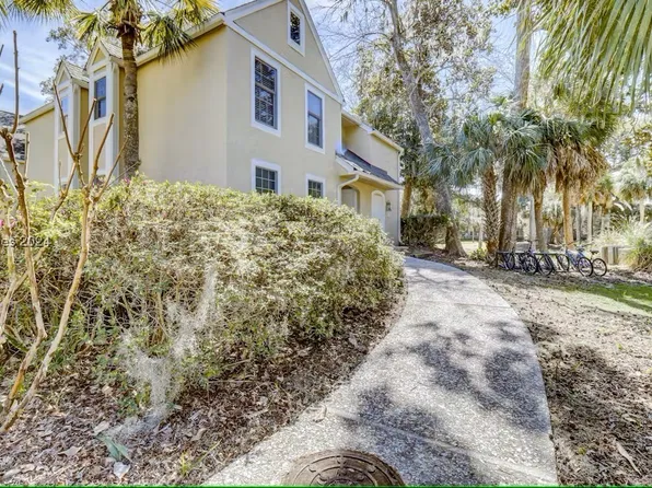 70 Shipyard Dr APT 230, Hilton Head Island, SC 29928