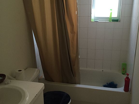 4th image of 2120 N Campbell Ave
