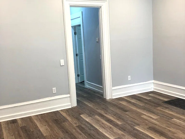 214 Green St #1 — Photo 20