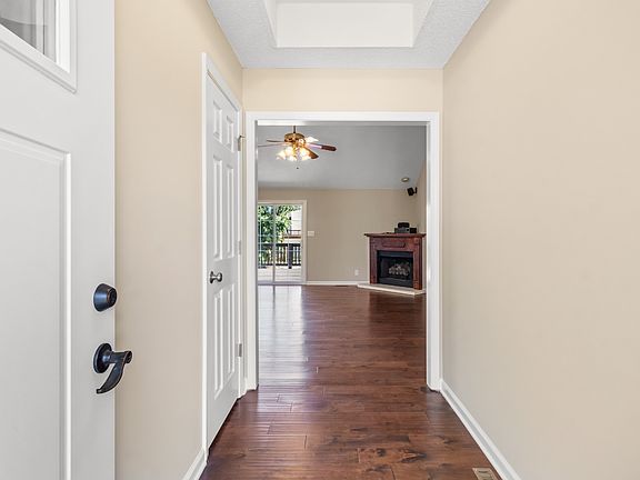 3rd image of 3126 Whitetail Dr