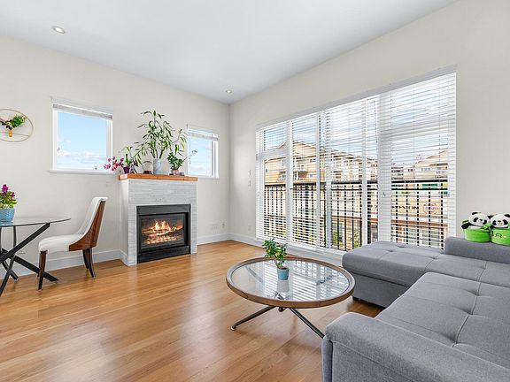 3rd image of 3993 Chatham St #1