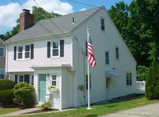 28 Parkway Rd, Medford, MA 02155
