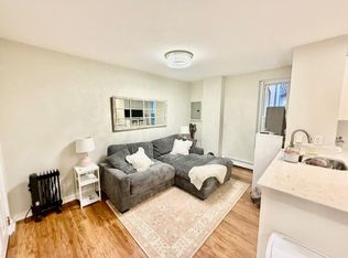 28-32 Fleet St #16, Boston, MA 02113