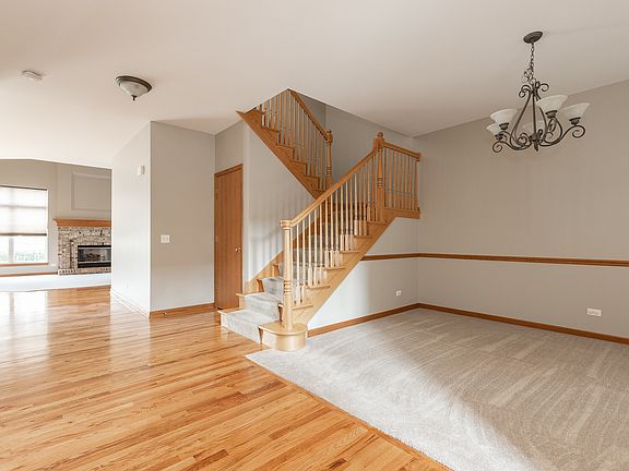 2nd image of 11912 Holly Ct