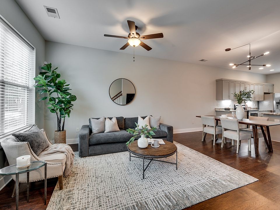 1st image of 1106 Stratford Ave #3