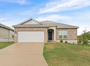 2324 Petersburg Ln, Temple, TX 76504