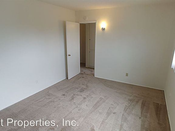 2nd image of 4614 Felton St APT 06