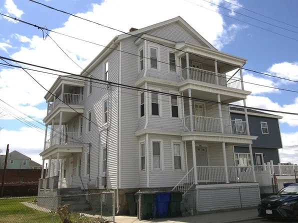 771 Globe St, Fall River, MA 02724