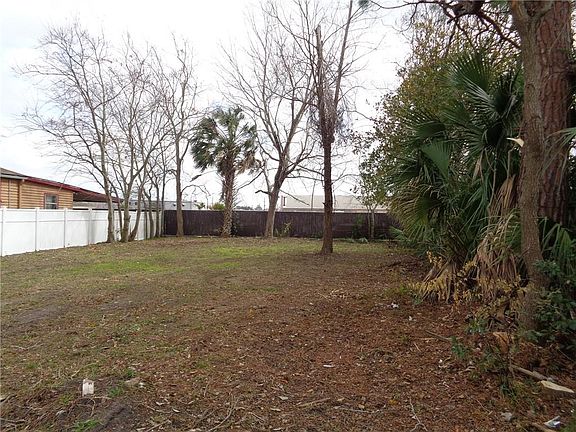 3rd image of 1938 Pelopidas St