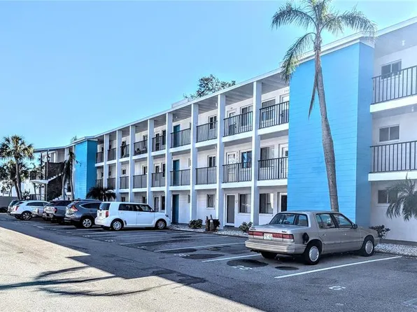 2228 Canal Dr #D26, Bradenton, FL 34207