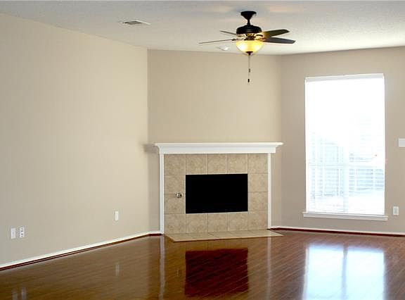 3rd image of 3908 Chelsea Dr