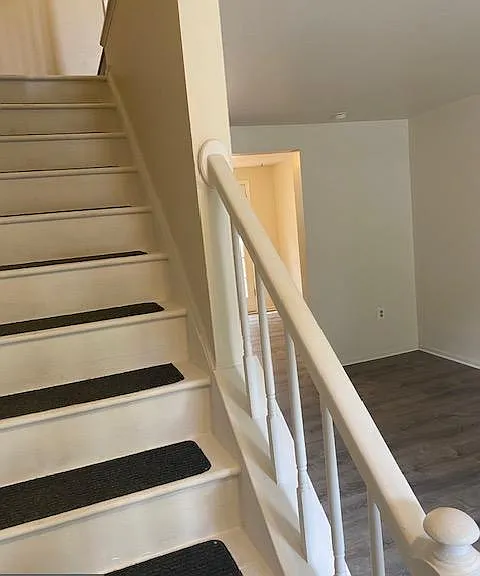 22 Alden Ct — Photo 5