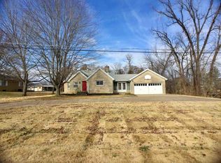 5931 W Saint Joseph Rd, Evansville, IN 47720