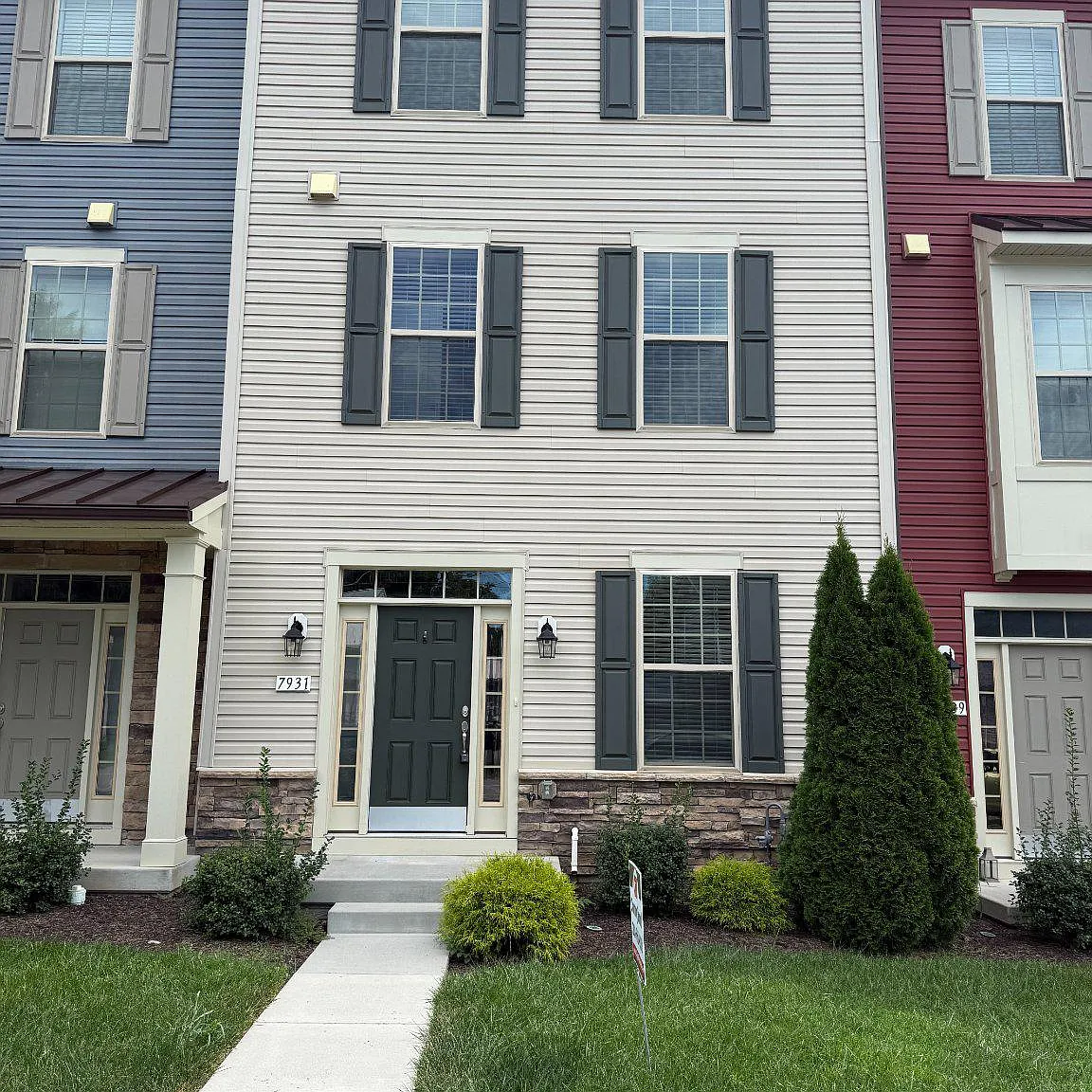 4 bed, 3.5 bath, 1980 sqft, $2,900 — Photo 1