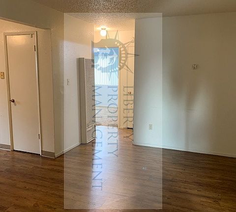 3rd image of 717 N Pleasant Ave APT 2