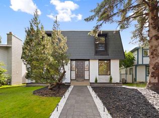 139 N Silver Brook Rd NW, Calgary, AB T3B3H9