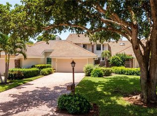 6658 Trident Way #J-4, Naples, FL 34108