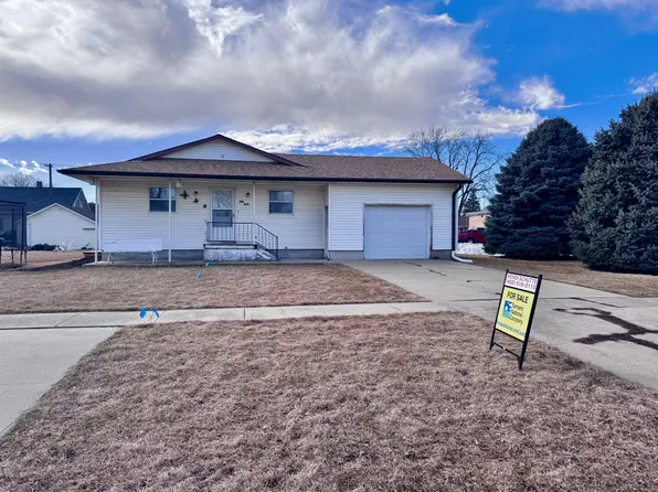 308 Elm St, Laurel, NE 68745