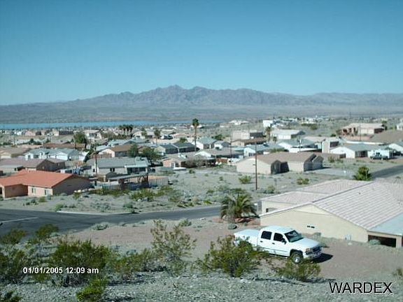 4th image of 970 Desert View Dr