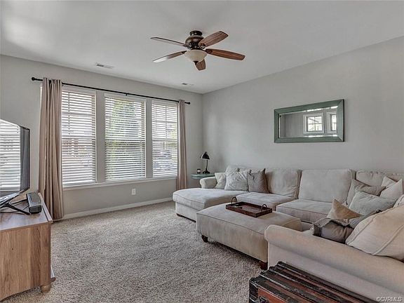 5th image of 8048 Rutland Village Dr