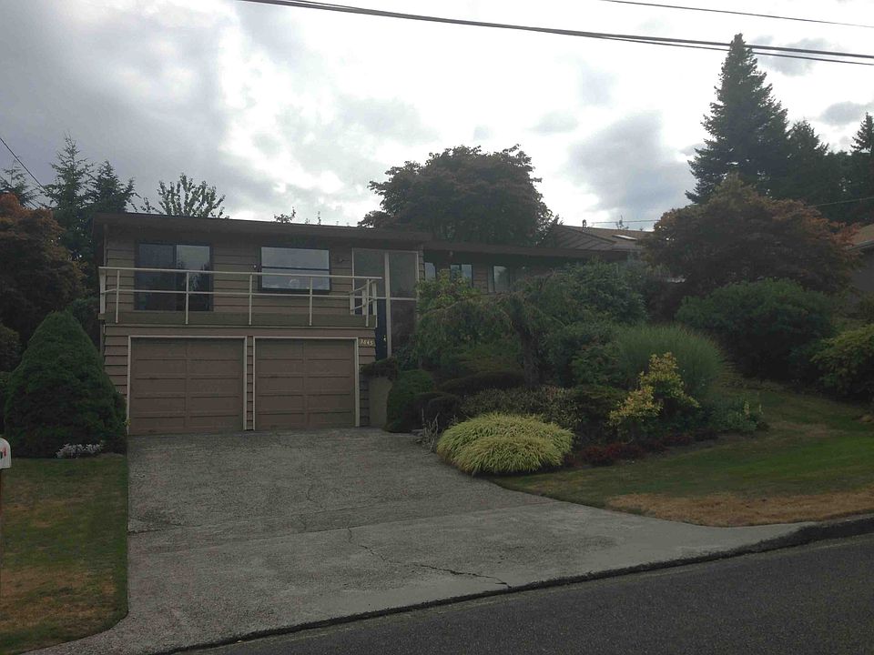 1st image of 3845 NE 98th St