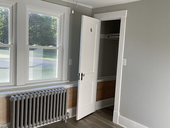 2nd image of 267 Cazenovia St