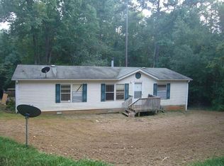 3052 Mark Cir, Gainesville, GA 30506